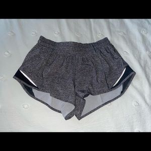 Lululemon gray hotty hot 2.5 inch shorts. Size 6